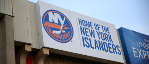 NY Islanders home arena Nassau Veteran's Memorial Coliseum.(Brandon Titus/Inside Hockey)
