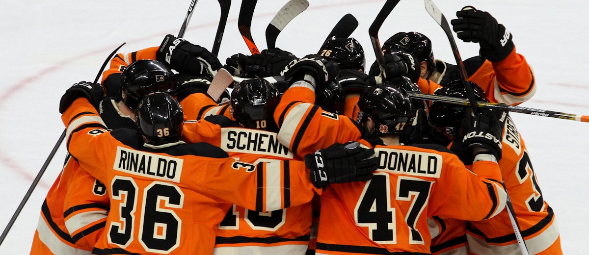 Photo Gallery: Predators vs Flyers (02/21/2015)