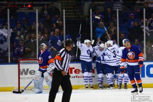 Toronto Maple Leafs Right Wing Phil Kessel celebrates with his teammates. (Brandon Titus / Inside Hockey)