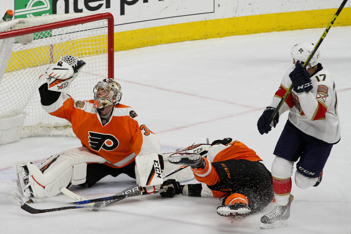 Mason Stellar Again as Flyers Win 2-1 in Shootout