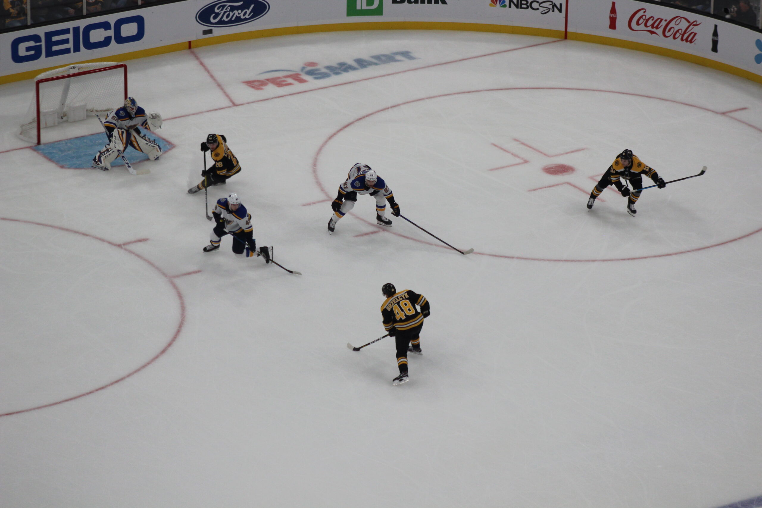 Rask, Bruins Shutout Blues 3-0