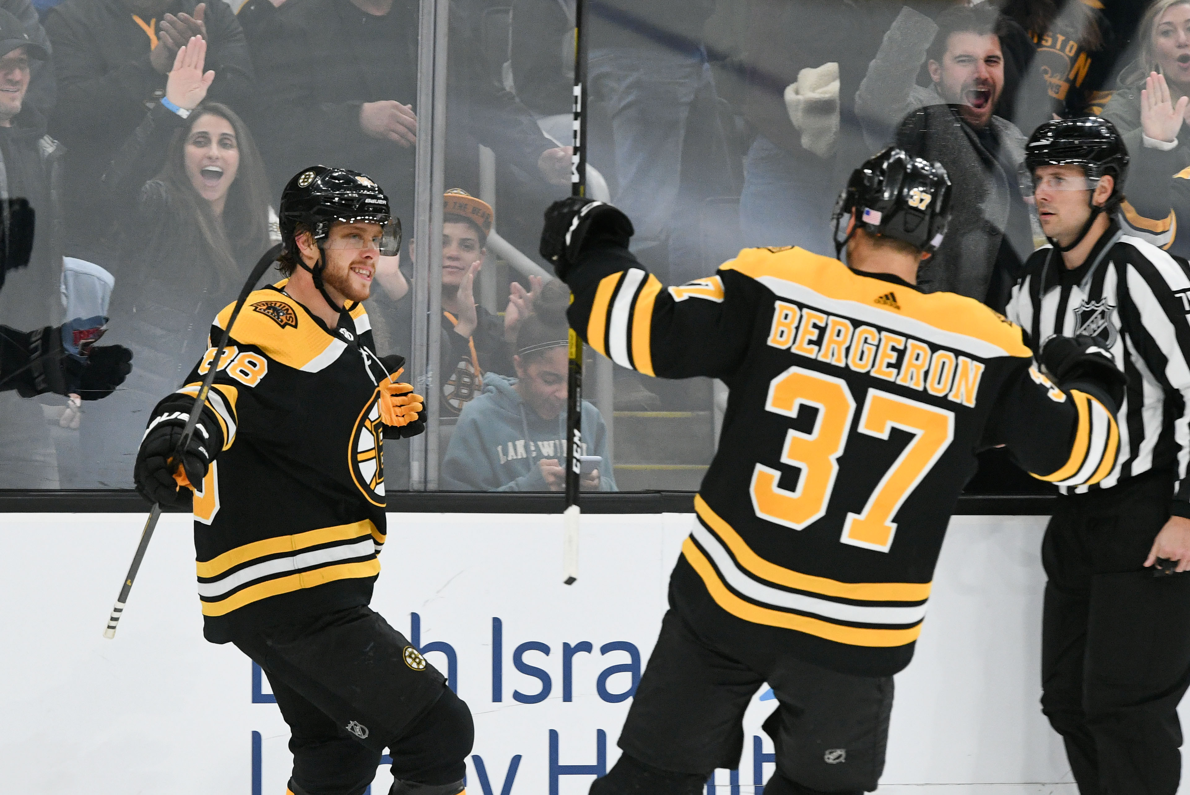 Bruins Fend Off Senators To Remain Unbeaten At Home This Season