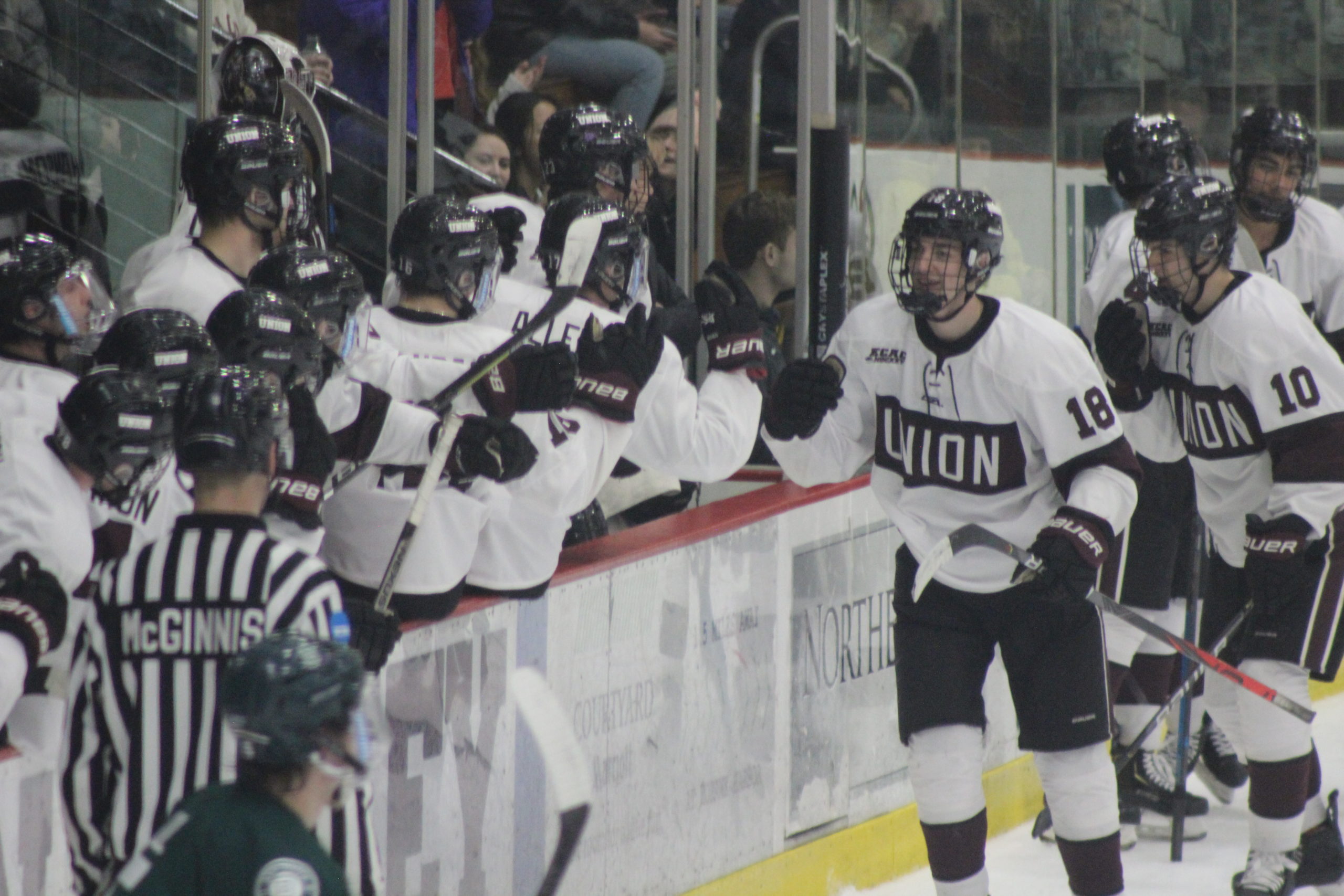 Union Holds On To Beat Dartmouth 4-3