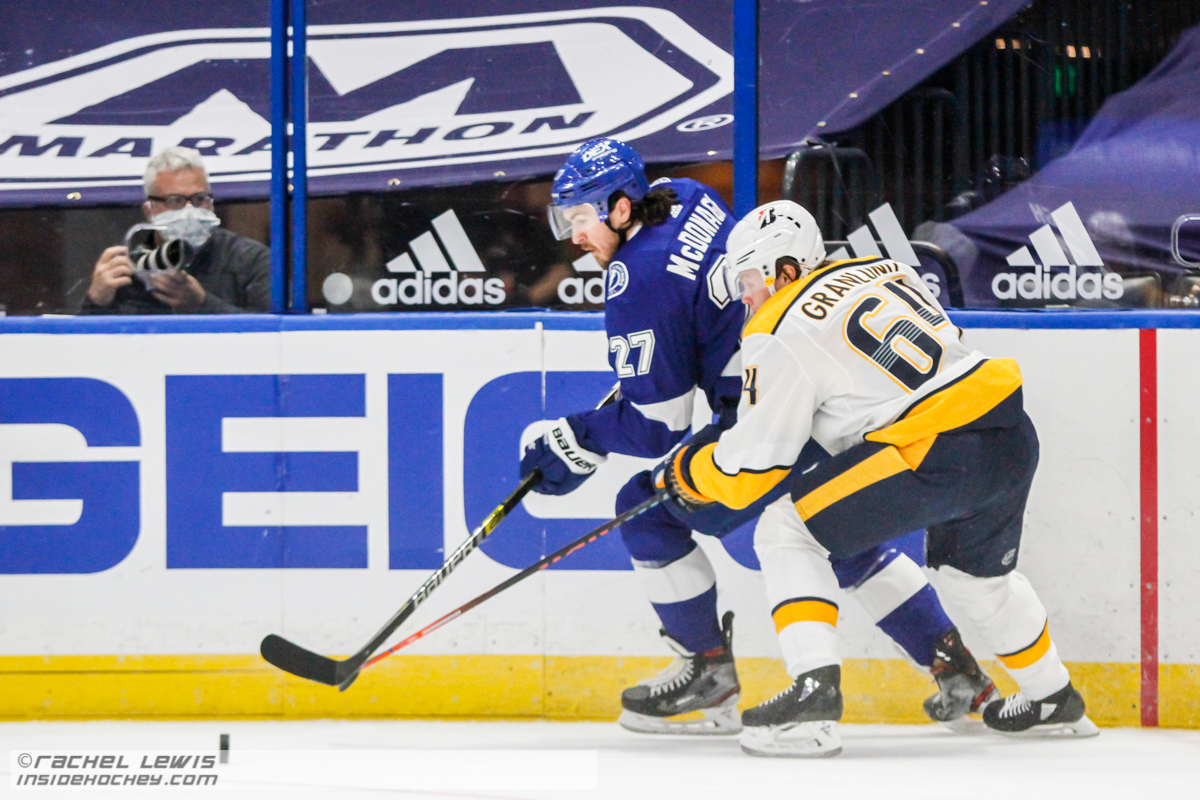 Predators’ Strong Second Period Ignites Win over Lightning