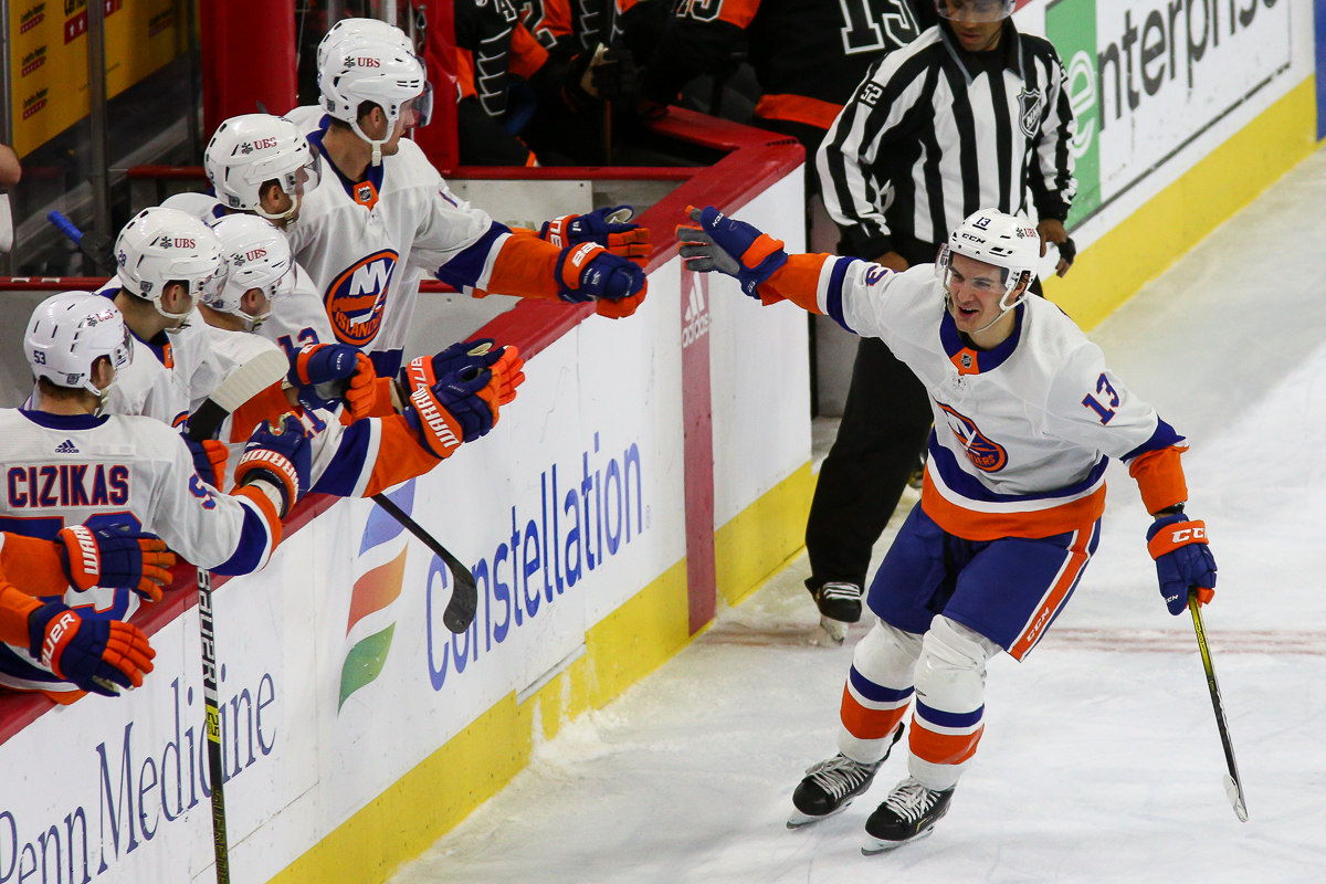 Islanders’ Approach Yields 2-1 Win Over Tampa Bay in Game 1
