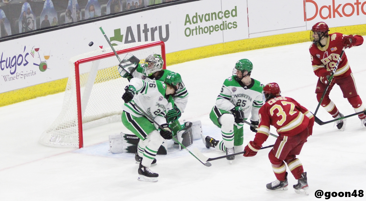UND Closes Out DU in Overtime, 2-1
