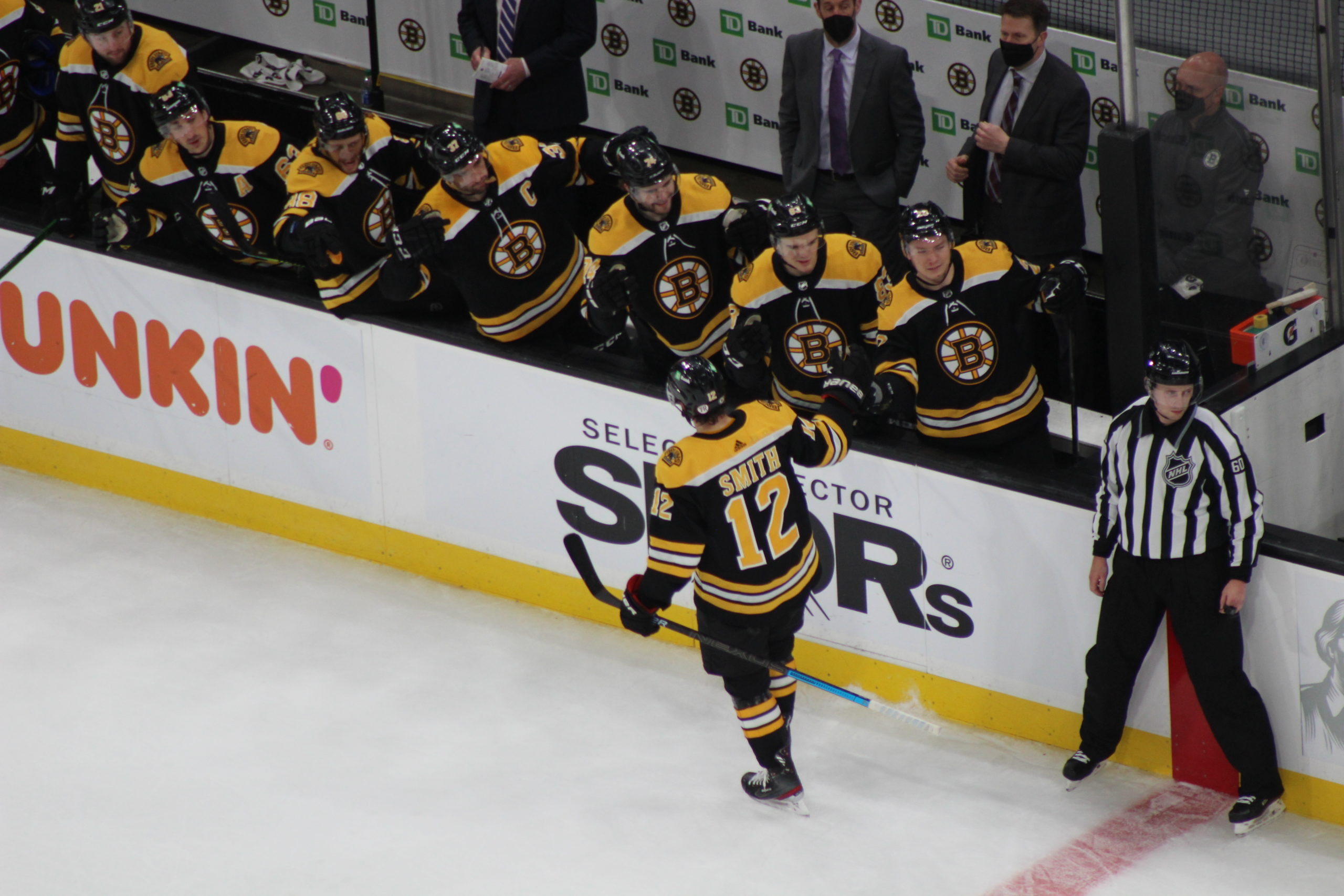 Smith’s Hat-Trick Leads Bruins Past Sabres