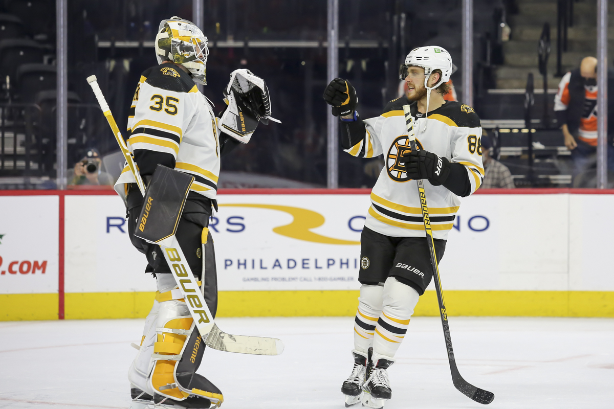 Balanced Effort Lifts Bruins Past Islanders